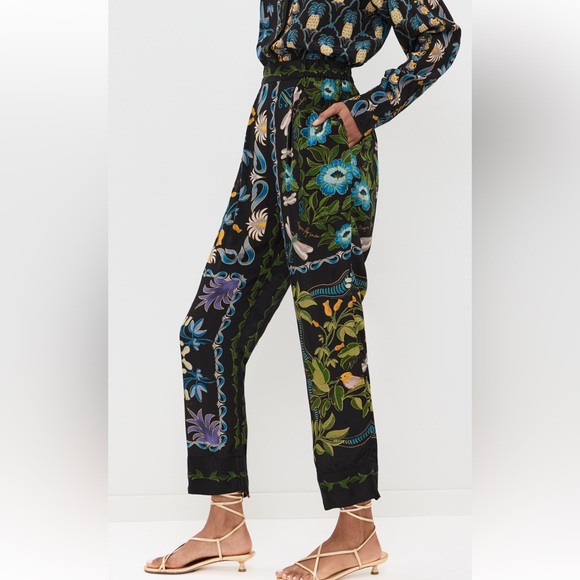 FARM Rio Multicolor Botanical Print Pants - Picture 3 of 13